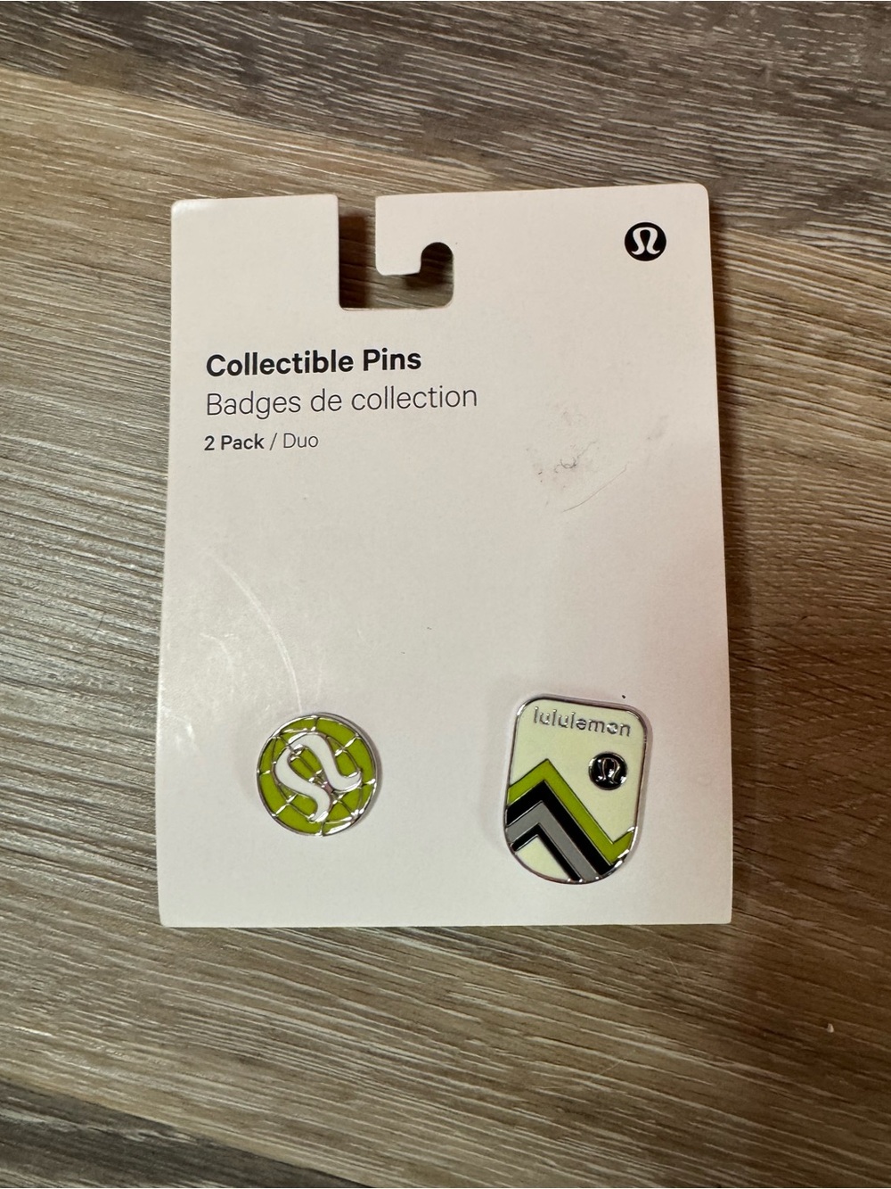 lululemon athletica Enamel Collectible Pin Duo in Lime and White